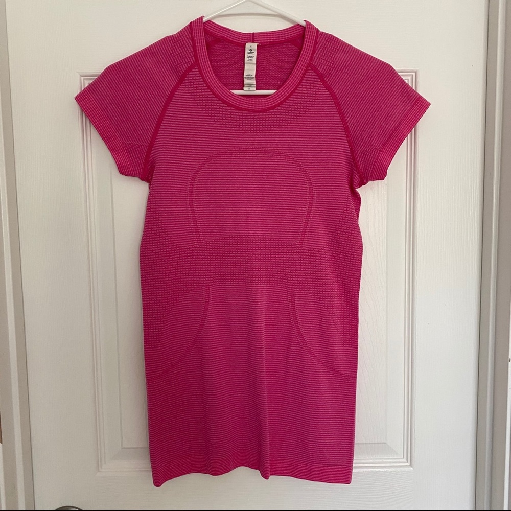 Lululemon Swiftly Short Sleeve Jewelled Pink